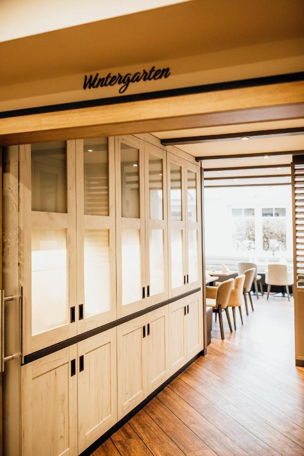 Landgasthof "Zum Gruenen Walde" Nordholz Bagian luar foto